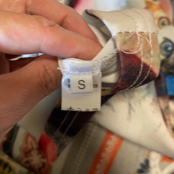 Cropped cat long sleeved top - Picture 5 of 5